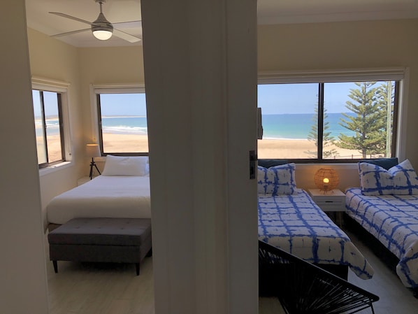 2 bedrooms, desk, iron/ironing board, WiFi