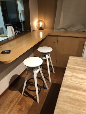 Camera (Large Room for 5 to 15 Guests) | Soggiorno