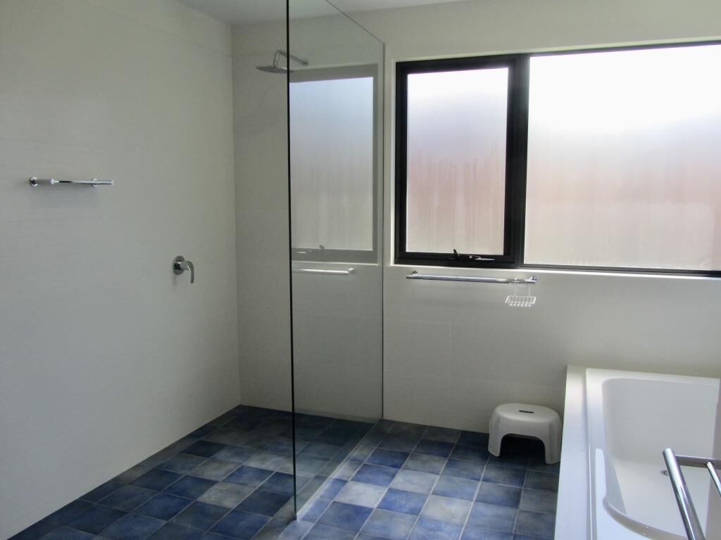 Storm Bay Cottage - lookout over the ocean and Alouarn Island in Flinders Bay - Storm Bay Cottage -lookout over the ocean and Alouarn Island in Flinders Bay — image 2