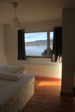 3 Schlafzimmer, Bügeleisen/Bügelbrett, WLAN, Bettwäsche