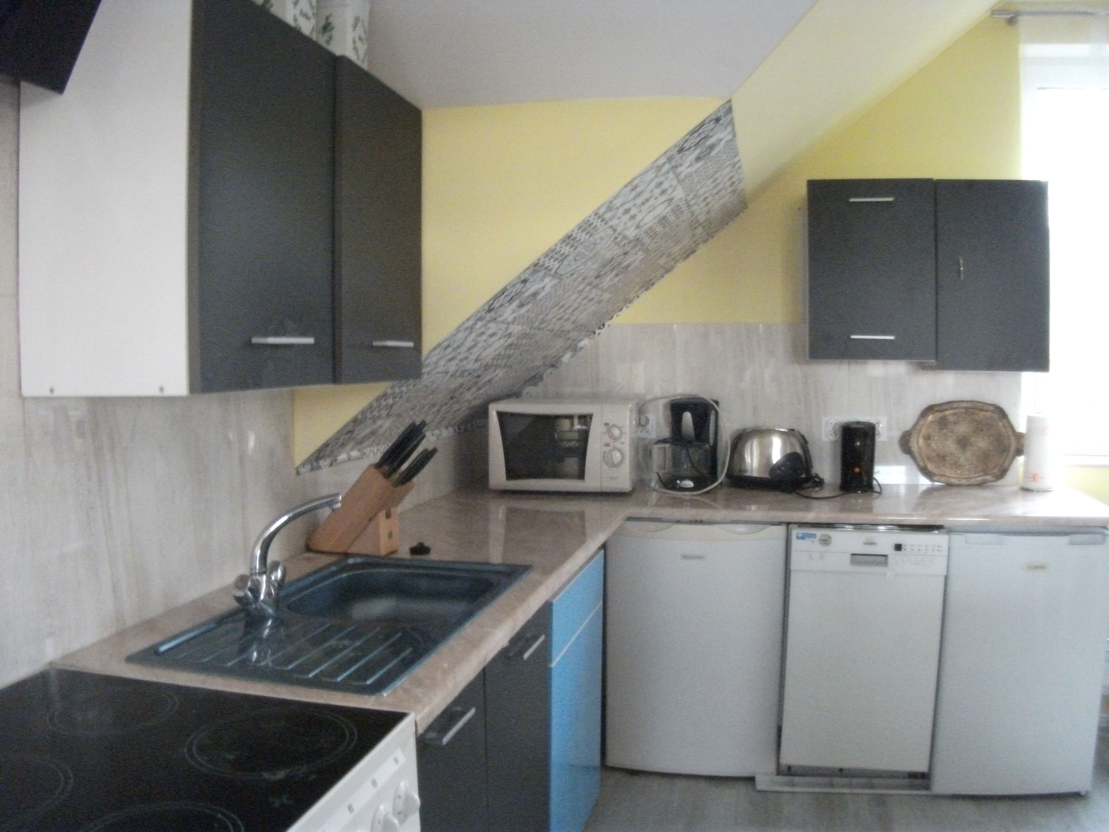 冰箱、微波炉、烤箱、炉灶