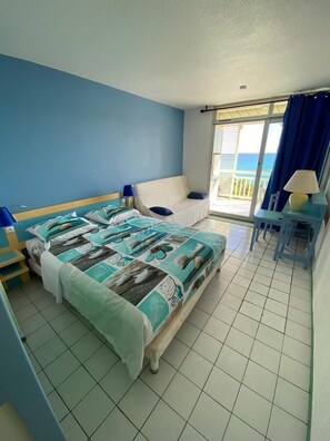 1 soverom, safe på rommet, strykejern/-brett og wi-fi