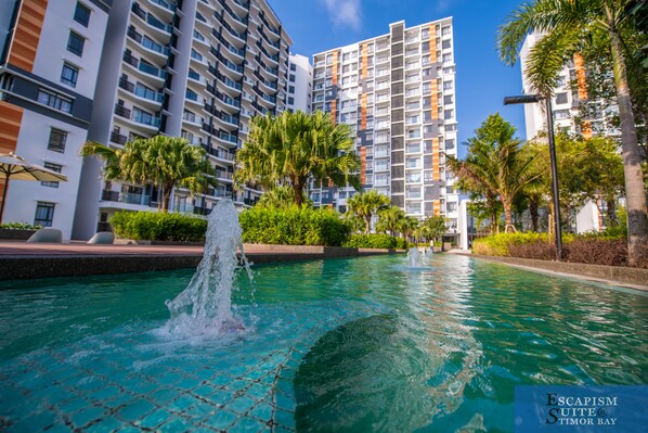 Außenpool, Schwimmbecken