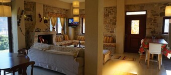 ΕΞΟΧΙΚΗ ΚΑΤΟΙΚΙΑ studio nick