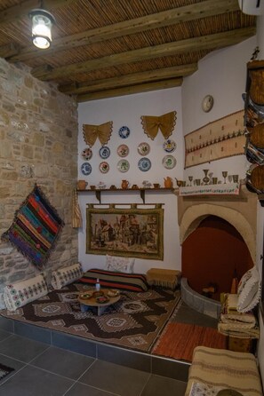 Interior - Traditional Stone House Emanouela (Rhodes)