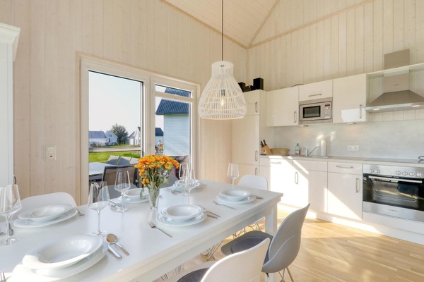 Geladeira, cooktop, lava-louças, cafeteira/chaleira