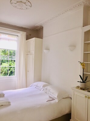 1 habitación, wifi gratis y ropa de cama 