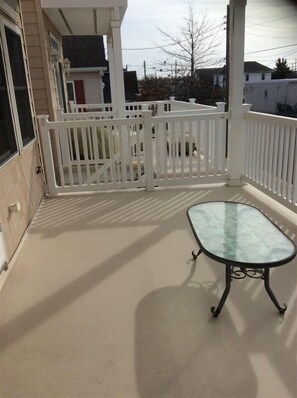 House | Balcony - Ww413 West Taylor Avenue (Wildwood)
