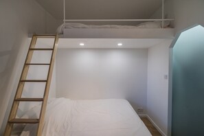 Iron/ironing board, free WiFi, bed sheets - Residence 3 people Paris (Fontenay-aux-Roses)