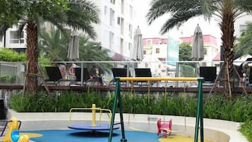 Deluxe Studio Suite | Terrace/patio