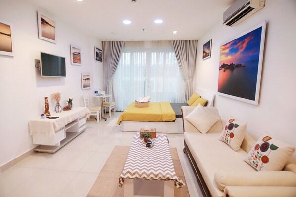 42-inch flat-screen TV with digital channels, LCD TV