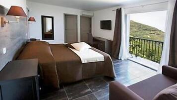 Caja de seguridad en la habitación y decoración personalizada