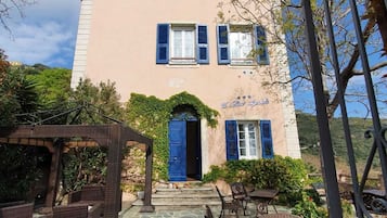 Façade de l’hébergement