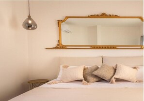 2 soverom, strykejern/-brett, wi-fi (inkludert) og sengetøy