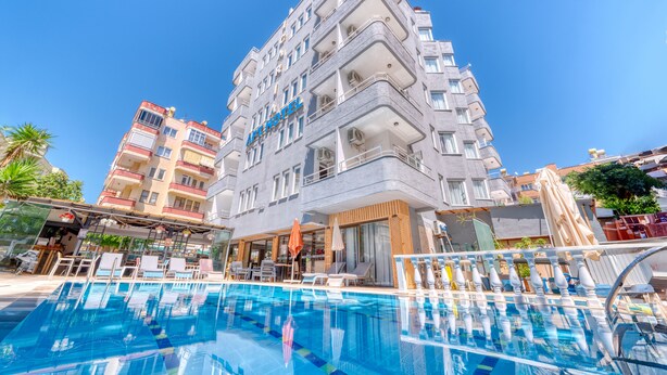 Front of property -  CLEOPATRA ICARIA APART HOTEL (Alanya)