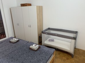 3 bedrooms, iron/ironing board, WiFi, bed sheets - Superior Apartment Rikli Rodine near Bled (Žirovnica)