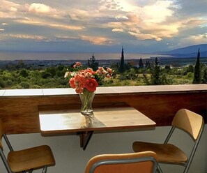 Outdoor dining - PanoramaLoft - quality and amazing sea view, Olympus Mt. (Litochoro)