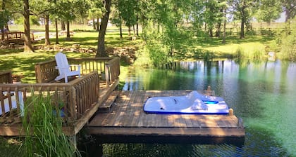 Rustic Lodge for 14 near Current River on private 35 acres