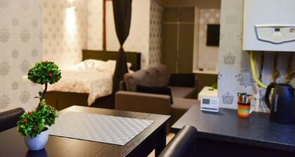 Garsoniera Spatioasa and Terasa Militari / Dr. Taberei