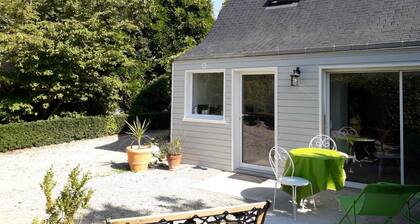 Gßte 4 personnes à 7 mn des spots de surf, des plages et chemin de randonnées.