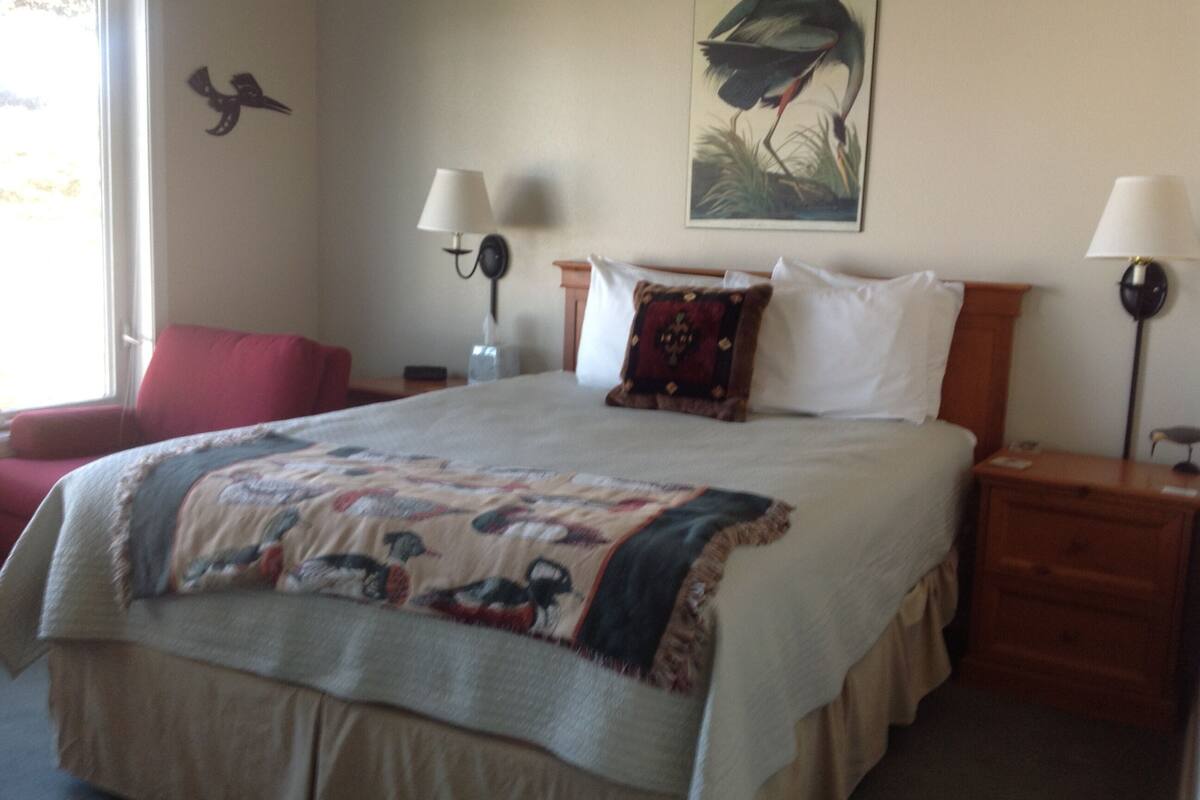 Classic Room | 1 bedroom, individually decorated, free WiFi, bed sheets