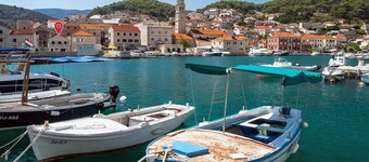 Nydelig hjem i Pucisca med WiFi