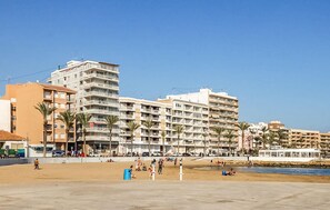 Beach nearby - Amazing apartment in Torrevieja with WiFi (Torrevieja)