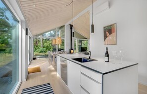 Réfrigérateur, four, plaque de cuisson, lave-vaisselle