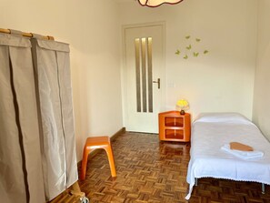 3 habitaciones, cuna de viaje, wifi gratis y ropa de cama 