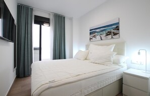 3 bedrooms, free WiFi, bed sheets