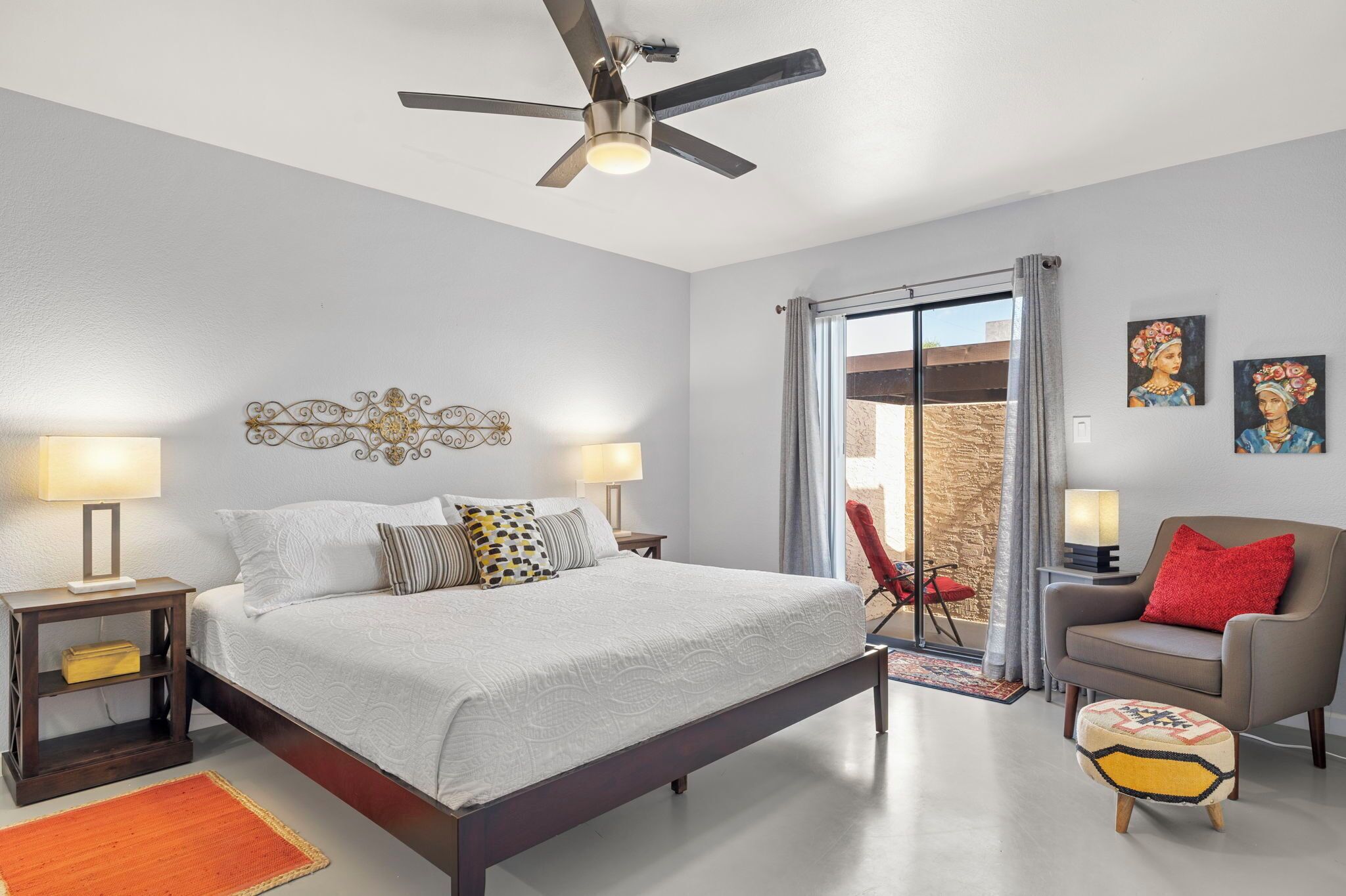 2 habitaciones, tabla de planchar con plancha y wifi gratis 