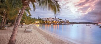 BELLA VISTA Villa - Cowpet Bay West; Beach, Pool, Restaurants, Views, & Breezes 