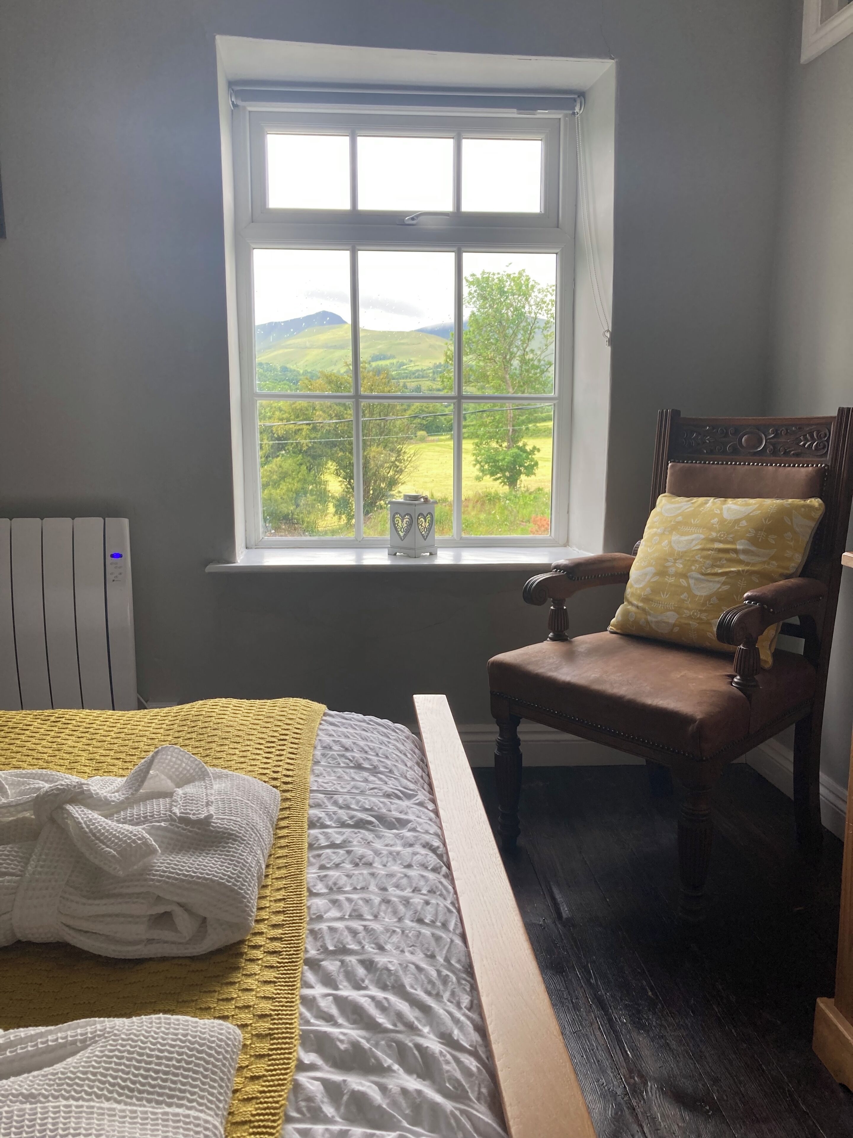 1 bedroom, iron/ironing board, travel crib, free WiFi