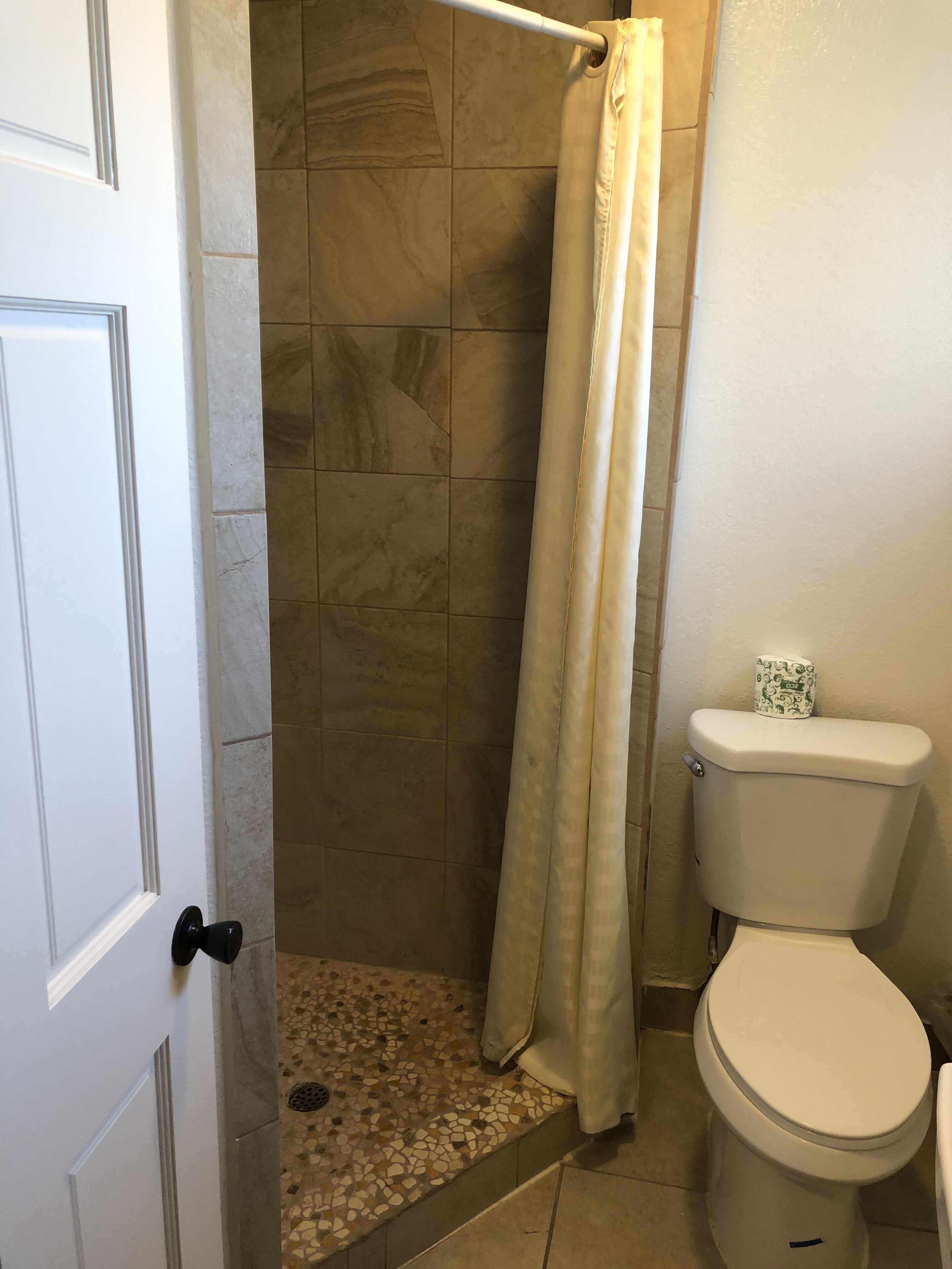 Single Room | Bathroom