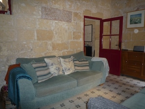 TV, DVD player, books - Suite in a Maison de Maitre in the heart of the historic district of Victoria (Ir-Rabat Għawdex)