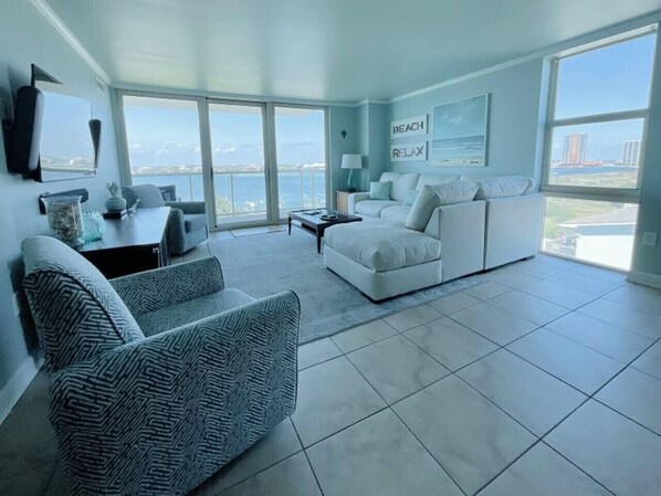 Imagen sin descripción, 1 de 36, botón