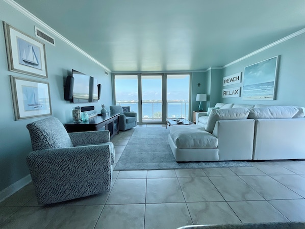 Smart TV y reproductor de DVD 