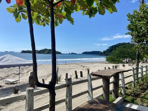 On the beach, sun loungers, beach towels - Amazing right on the water, BEACHFRONT studio near Tamarindo (POTRERO)