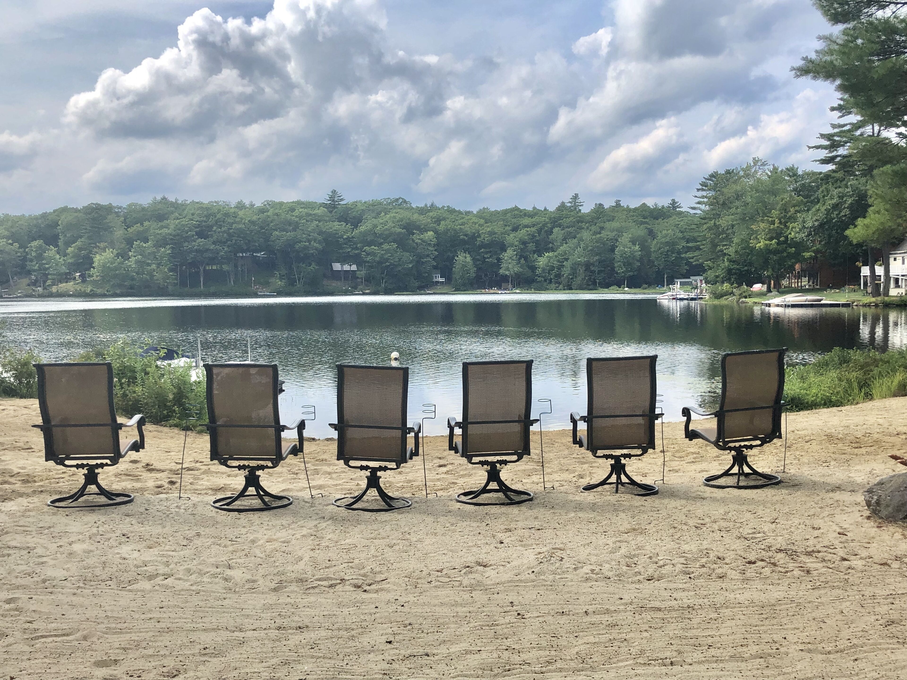 Liegestühle, Strandtücher