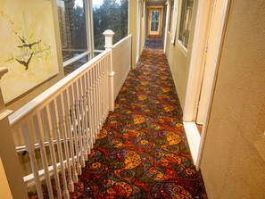 Hallway - Harmony Health Resorts (Desert Hot Springs)