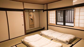 Private Vacation Home | 2 bedrooms, free WiFi
