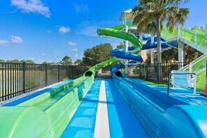 Children's area - WINDSOR HILLS STAR WARS poolside condo FREE Parking Pool Water park  2 mi to WDW (Kissimmee)