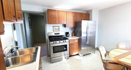 Condominio tranquilo en el corazón de Escanaba a 2 cuadras del parque Ludington