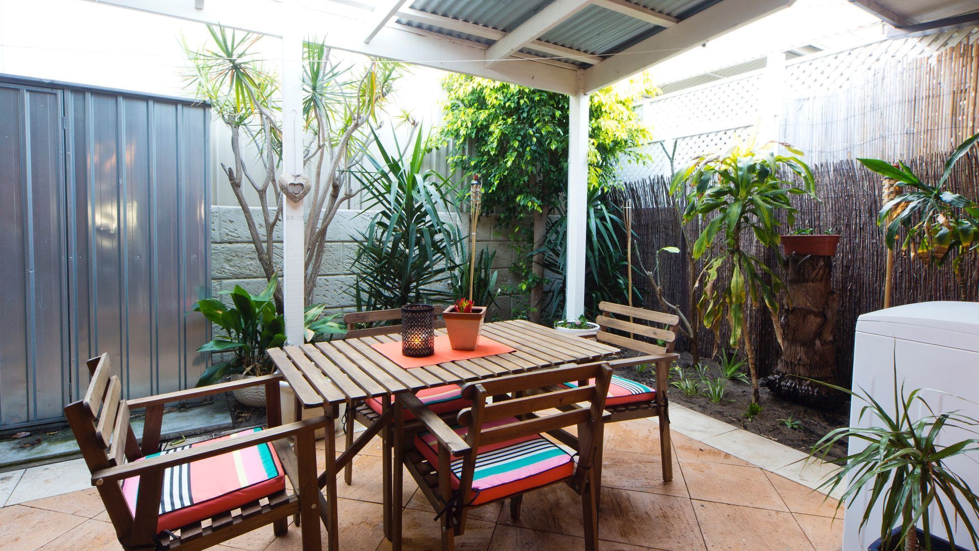 Garden Apartment @ Scarborough Beach - FREE Parking & WiFi — image 5