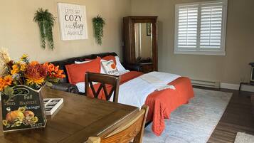 3 chambres, fer et planche Ă repasser, Wi-Fi, draps fournis