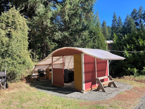 20' yurt on private property