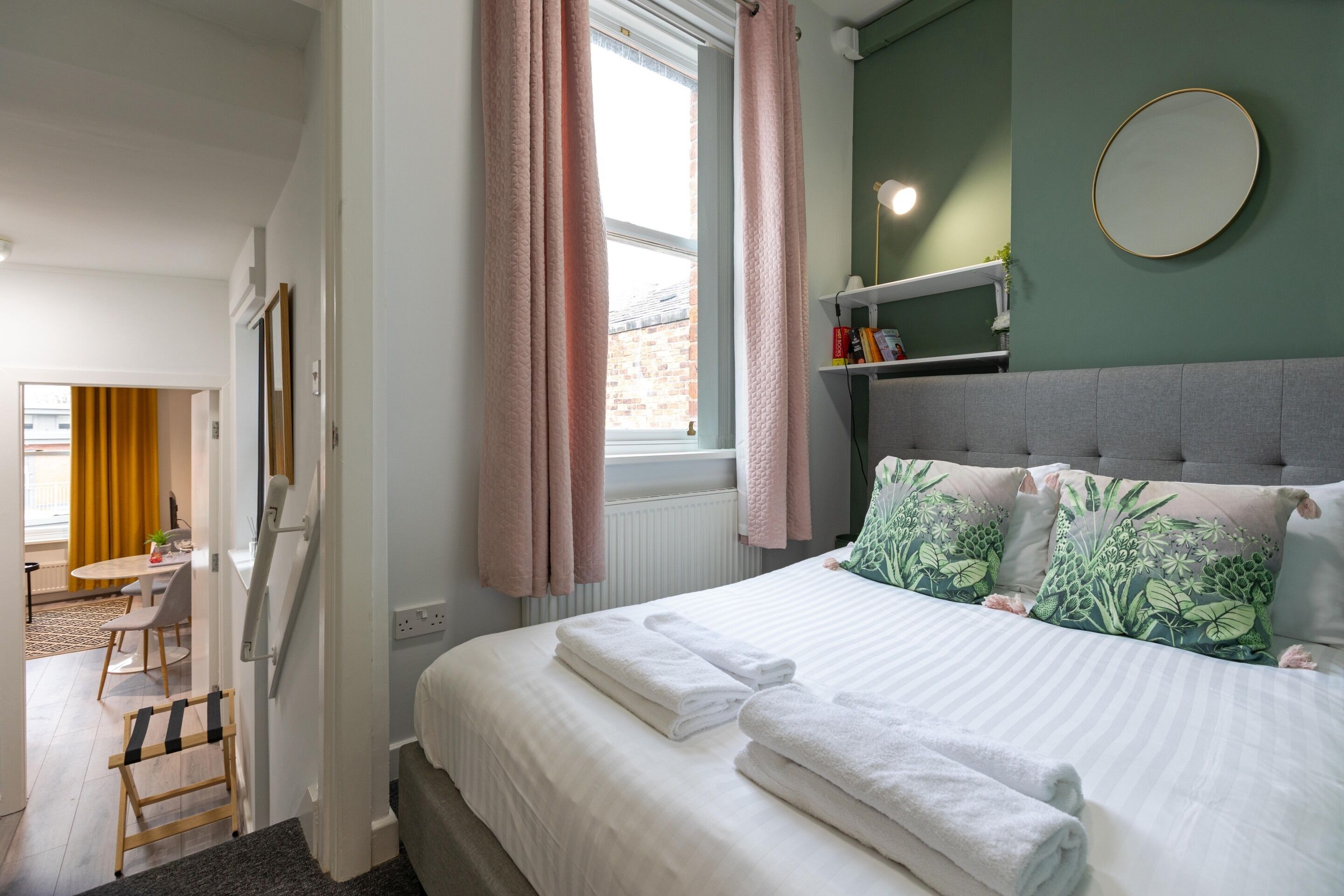 Classic Apartment, Private Bathroom (The Snug at City Haven) | 1 bedroom