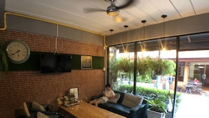 Unclassified image, 3 of 49, button - Sumalee Residence (Pattaya)