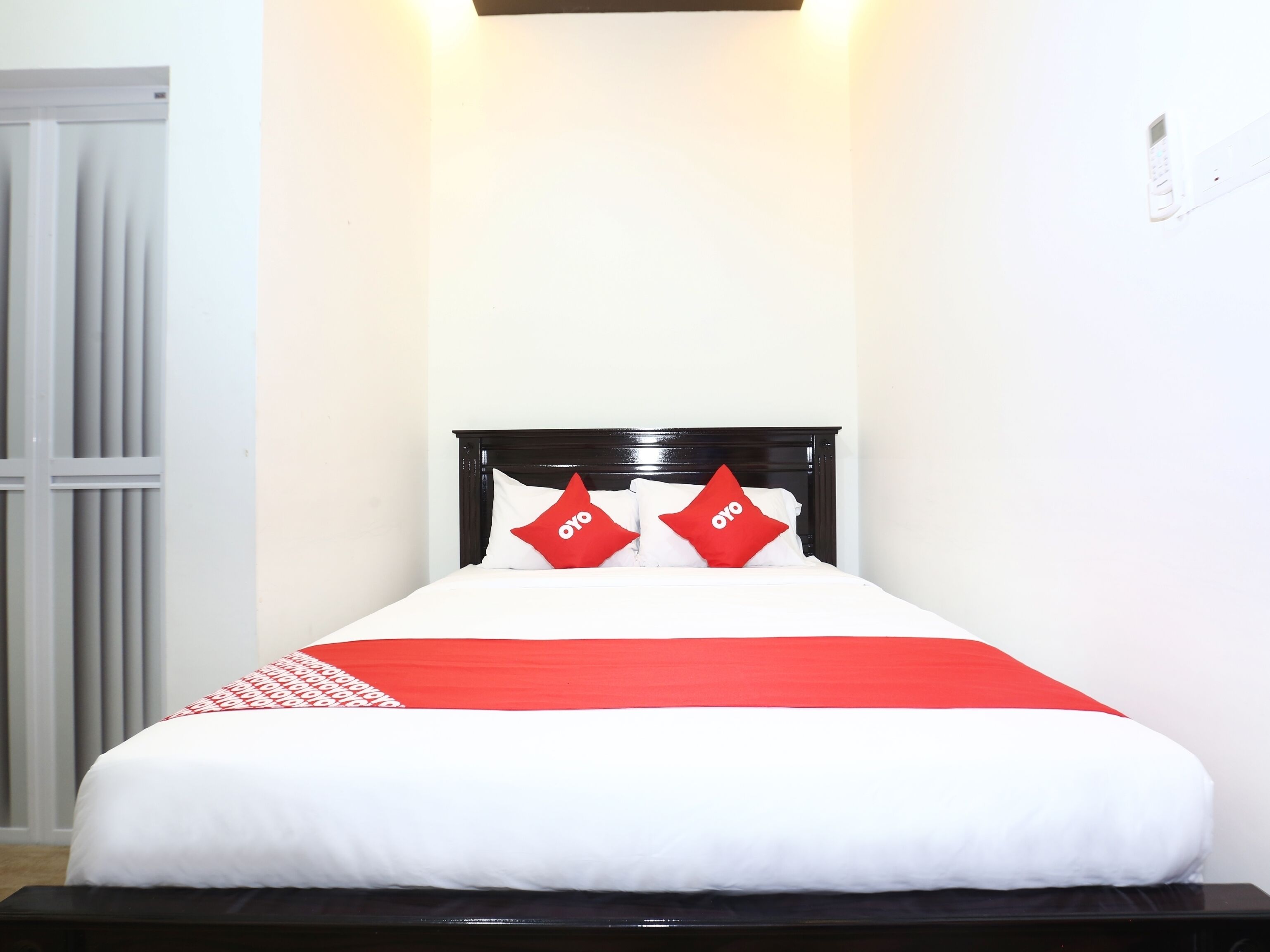 deluxe double room | 1 bedroom, free wifi, bed sheets