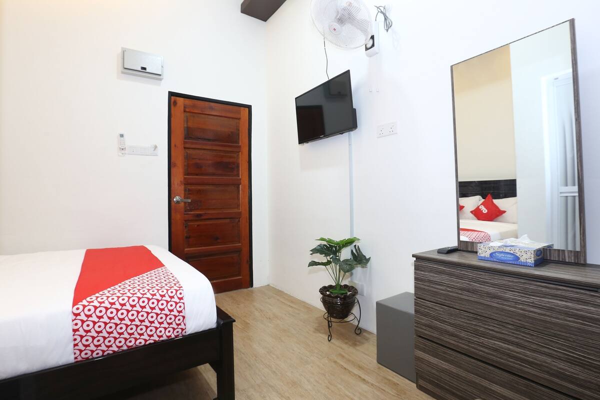 deluxe double room | 1 bedroom, free wifi, bed sheets